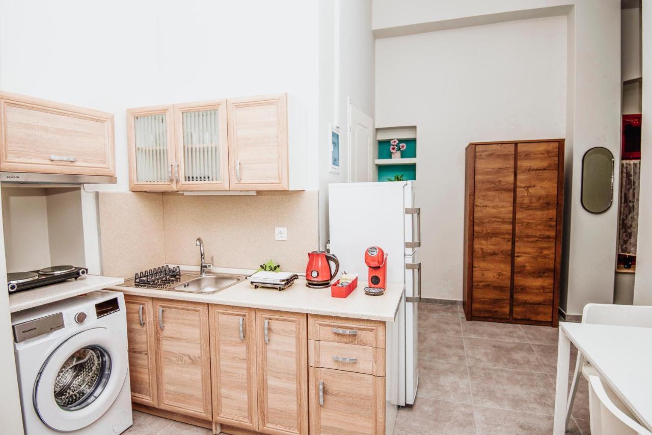 Lithos Apartments Kalymnos Town ภายนอก รูปภาพ