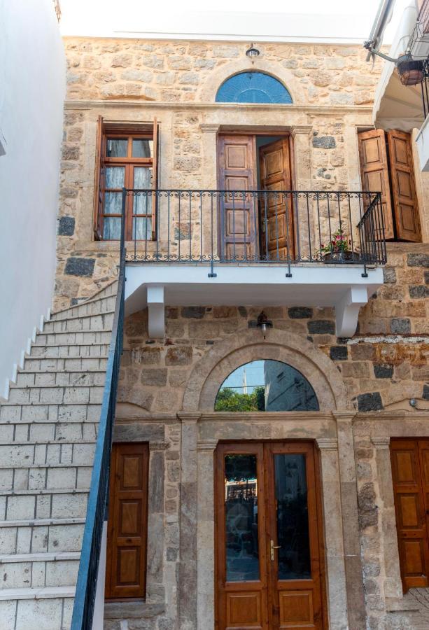 Lithos Apartments Kalymnos Town ภายนอก รูปภาพ